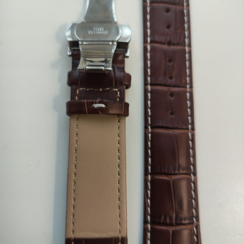 Змінна шкіряна ремінка 22 мм з застібкою "бабочка" Коричневий з білим рядком