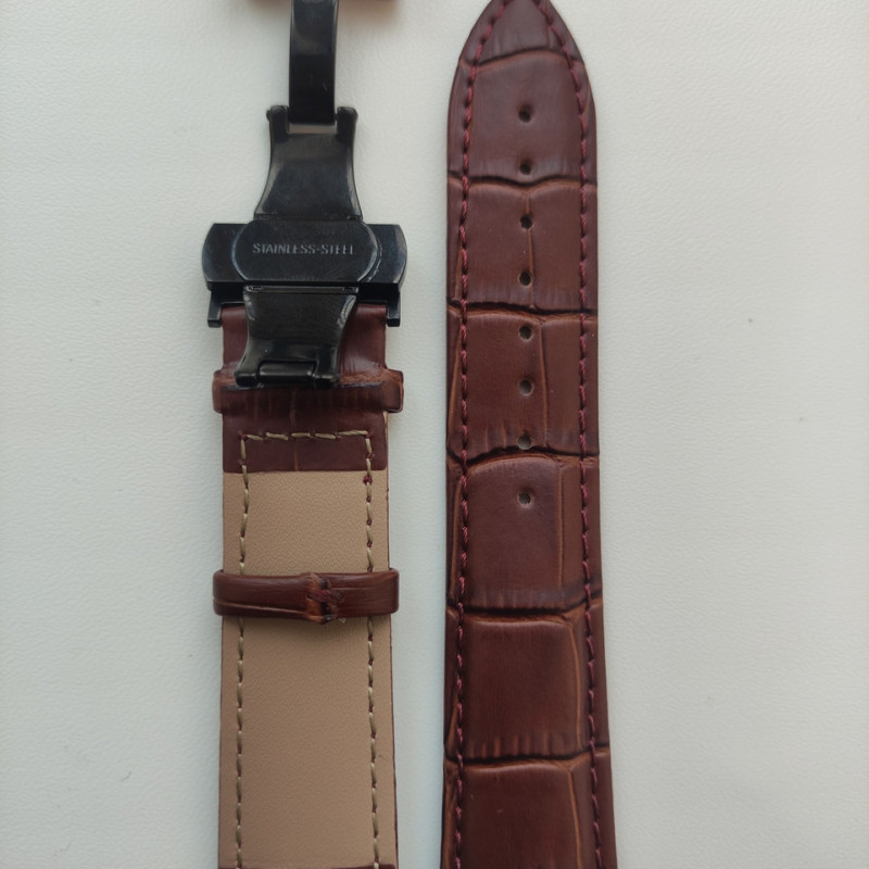 Змінна шкіряна ремінка 24 мм с застібкою "бабочка" Коричневий застібка чорна