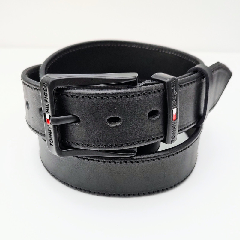 Шкіряний чоловічий ремінь. Чорний