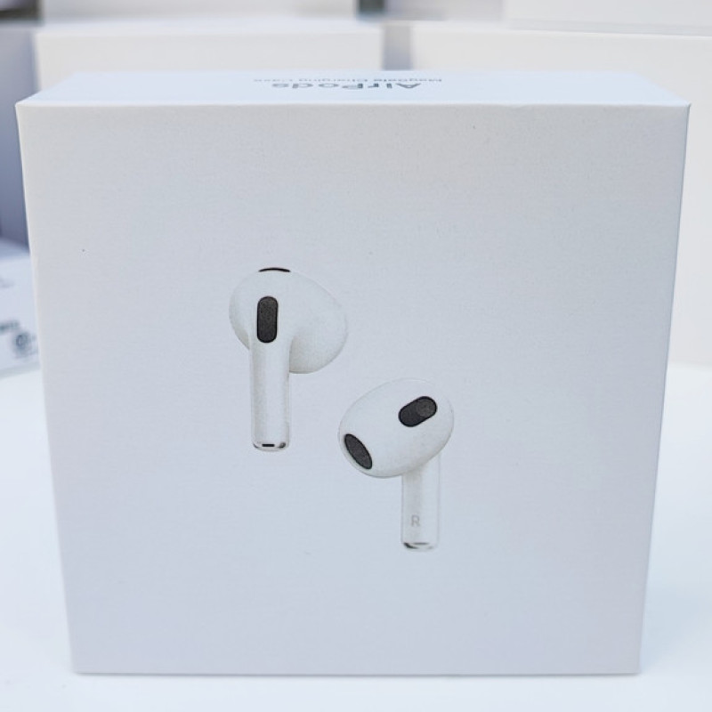 Навушники Apple AirPods 3 HC with Wireless Charging Case (MME73CH/A) White
