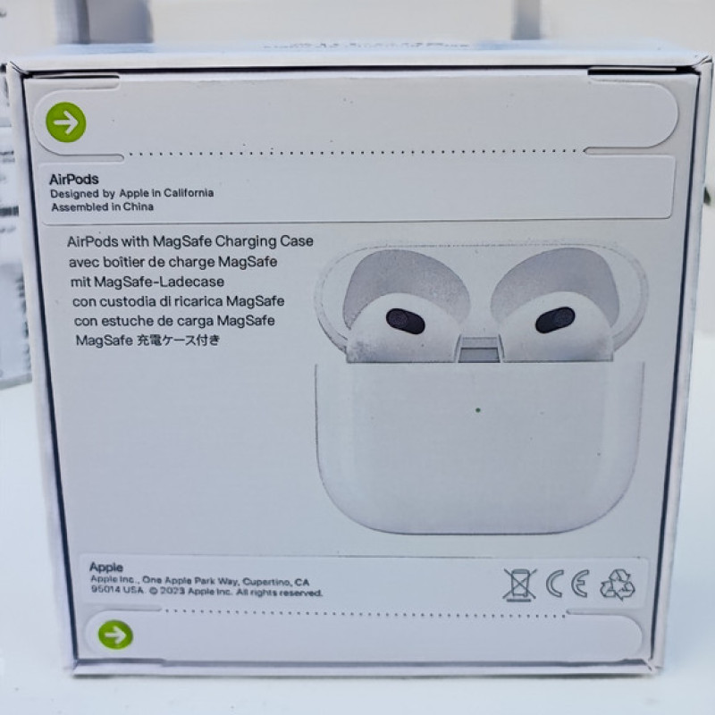 Навушники Apple AirPods 3 HC with Wireless Charging Case (MME73CH/A) White