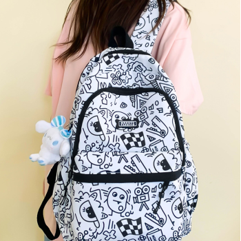 Яскравий та крутий рюкзак