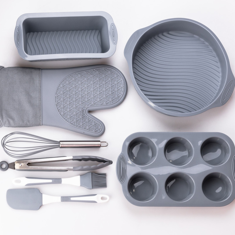 Силіконовий набір форм для випічки з антипригарним покриттям з кухонним приладдям та прихваткою 8 шт